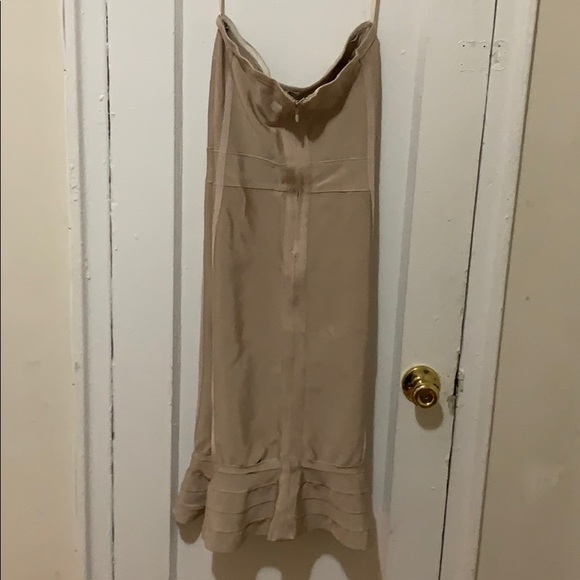 Nude color bodycon dress - Picture 2 of 4